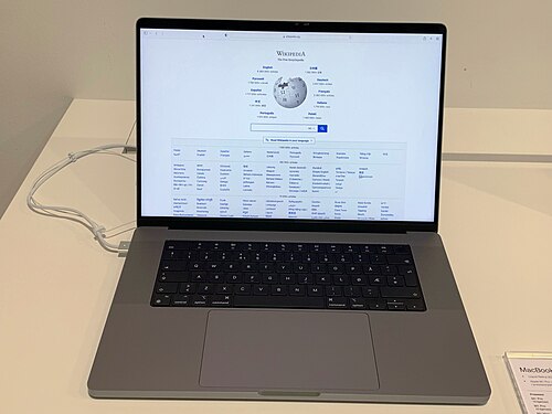 Apple MacBook Pro 13" (Intel, 2019)